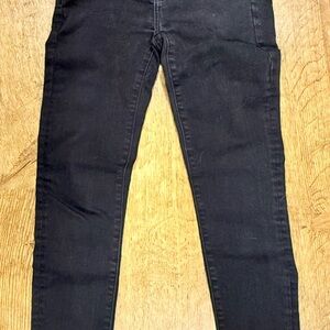 American Eagle Outfitters Black Denim Skinny Jeans - Size 2 Short